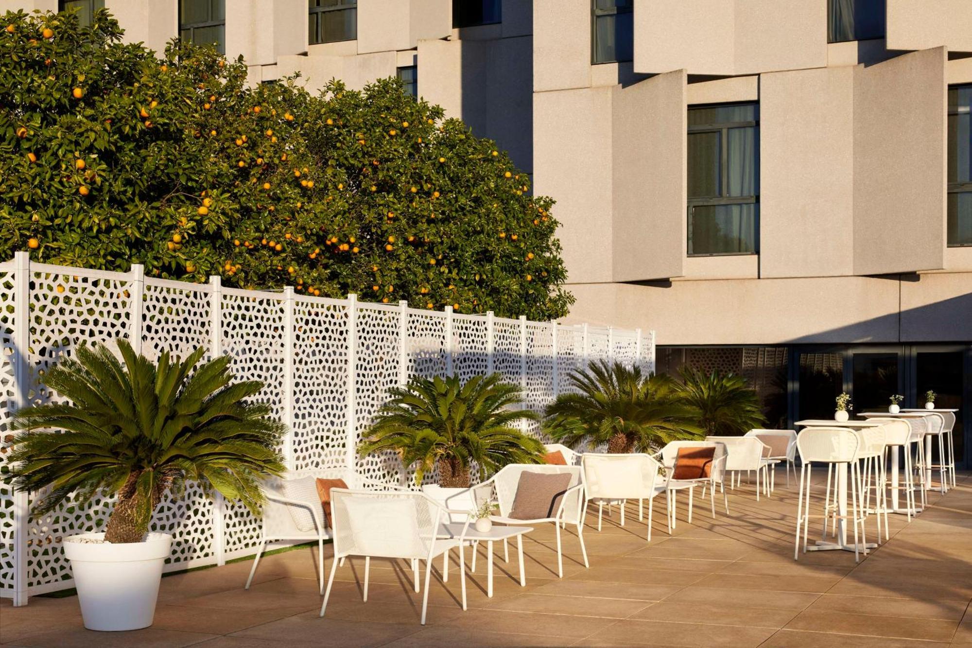 Nh Collection Sevilla Exteriör bild